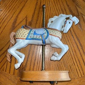 Vintage Tobin Fraley large musical carousel horse